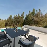 Villa Floresta - By Sch