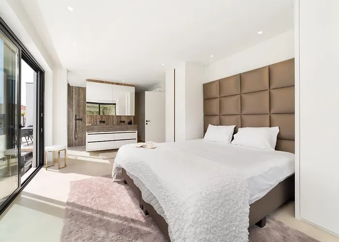 Floresta - By Sch וילה סאו מרטיניו דו פורטו