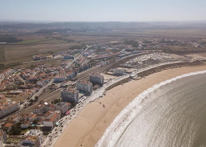 וילה Floresta - By Sch *